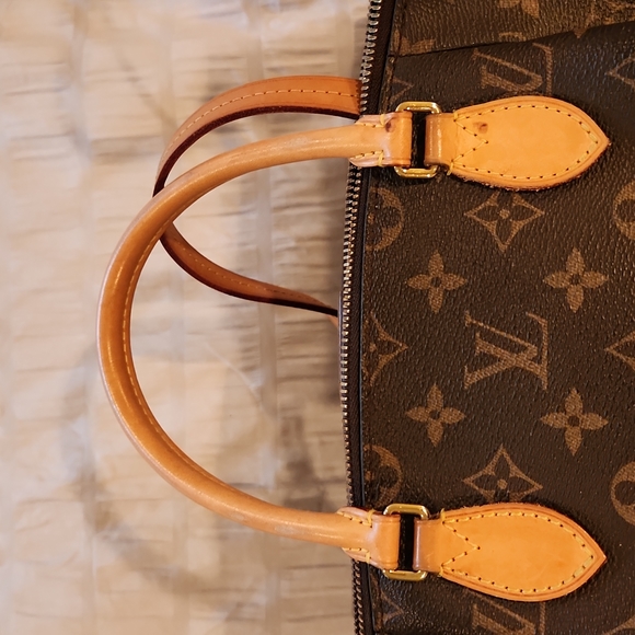 Louis Vuitton Turenne Authenticated by poshmark! - Picture 10 of 17